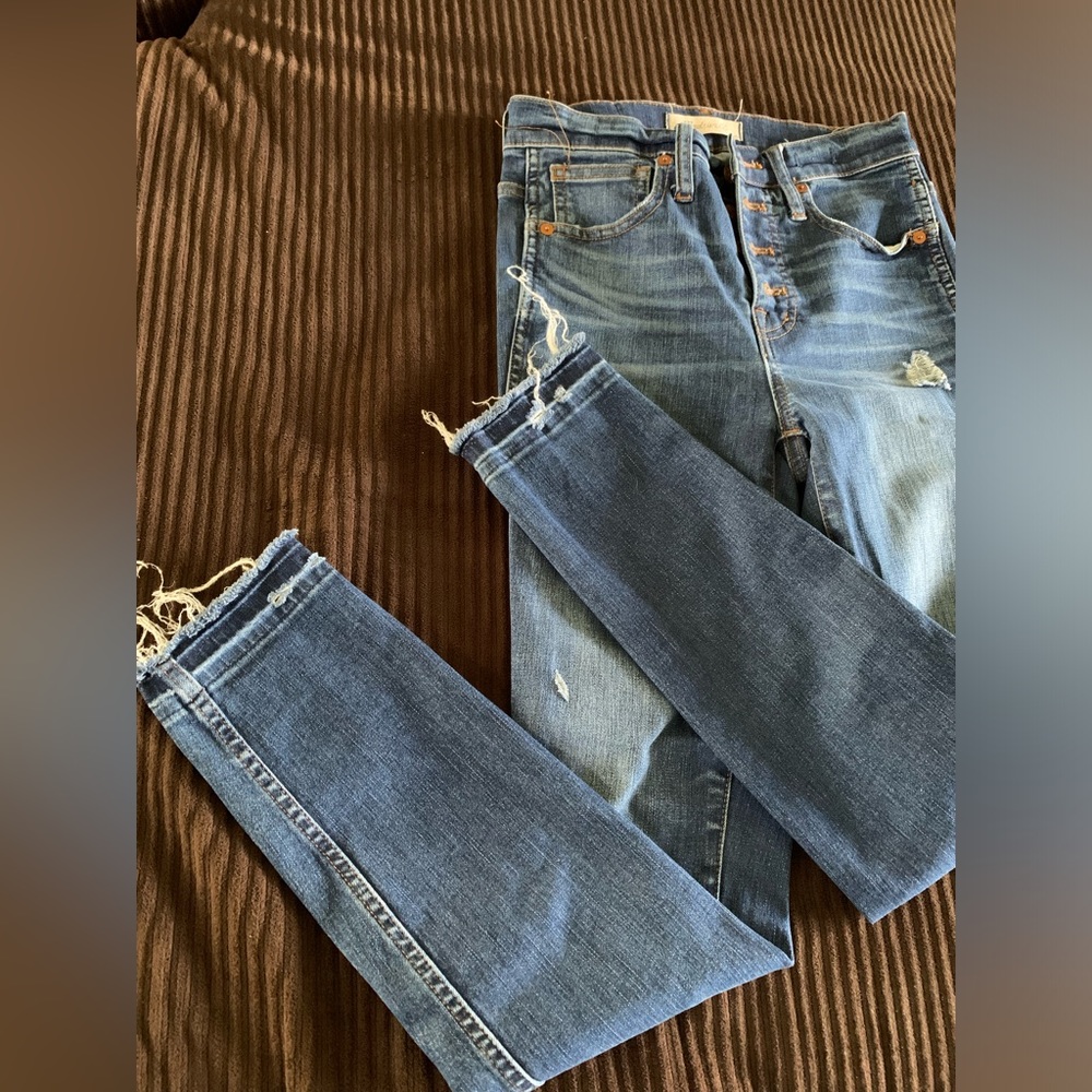 MADEWELL High Rise Distressed Jeans - Picture 3 of 6